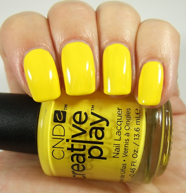 CND_Creative_Play_nail_lacquer_Taxi_Please_1