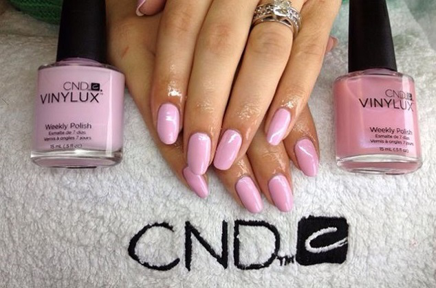 VINYLUX 132 Negligee