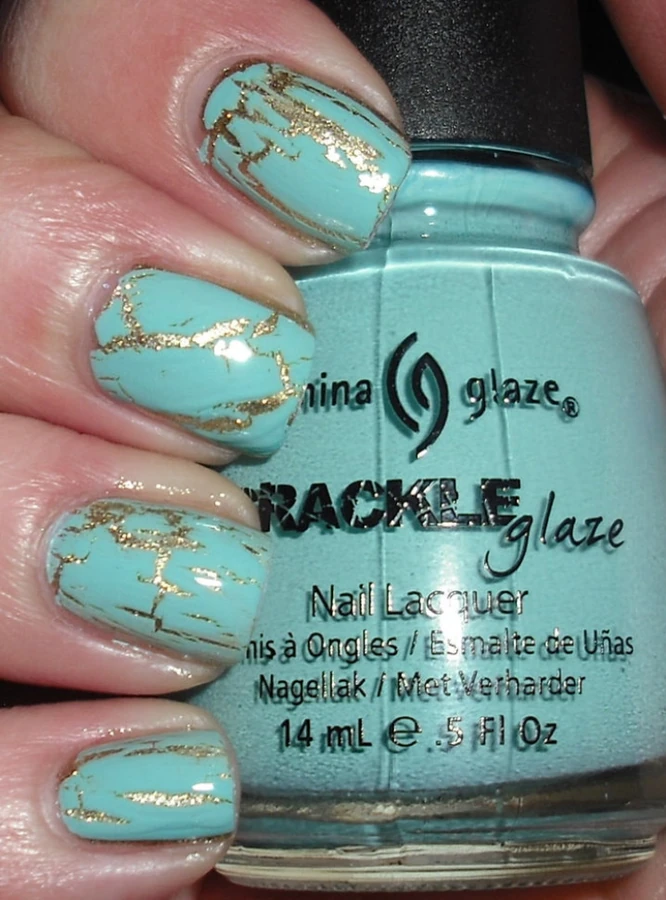 Лак "Льодяник, що розбився" China Glaze Crushed Candy блакитний, кракелюрний 14 мл