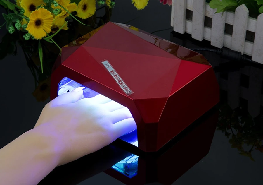 Світлодіодна CCFL + LED лампа 36 Вт Nail Perfect CCFL+ LED 36 W Lamp Red
