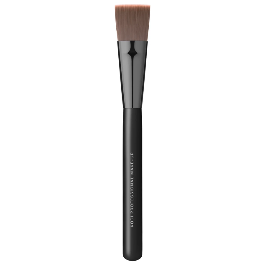 Пензлик для нанесення основи Kodi Foundation Brush №38 нейлон