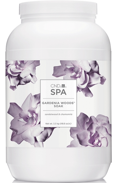 Препарат для мацерації із морськими солями CND SPA Gardenia Woods Soak 3,3 кг