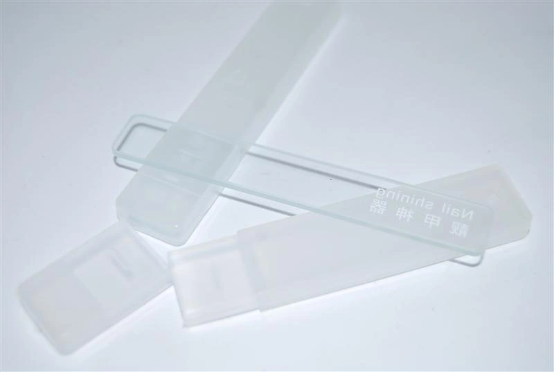 Скляна пилка у пластиковому футлярі YRE Glassy Nail File With Tube