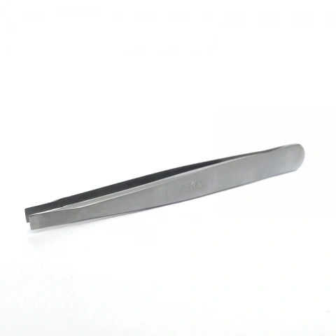 Пінцет для брів із прямими кромками Staleks Eyebrow Tweezers With Straight Wide Edges