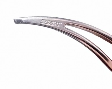 Пінцет для брів зі скошеними кромками Staleks Eyebrow Tweezers П-16
