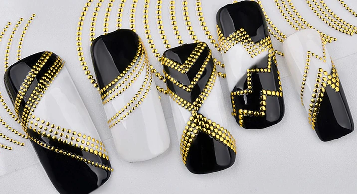 3D наклейки на нігті Nail Perfect 3D Nail Stickers Gold DP307