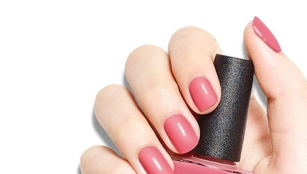 Лак CND Vinylux 266 Rose Bud малиново-рожевий, емаль 15 мл