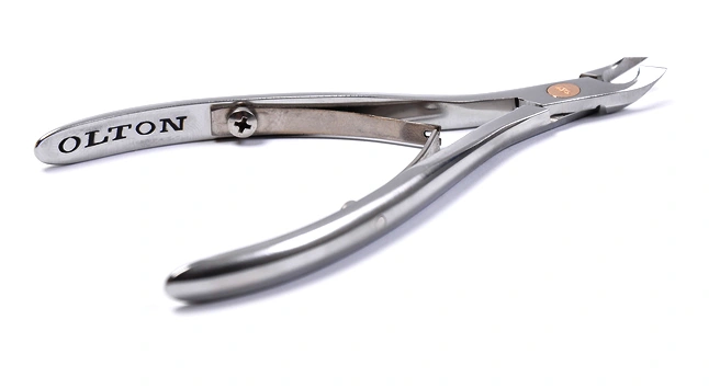 Нашкірниці XS + чохол Olton Cuticle Nippers XS шкіра