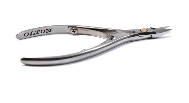 Шматочки для нігтів XS + чохол Olton Nail Nippers XS шкіра