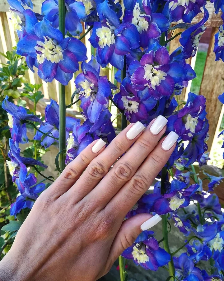 Лак CND VINYLUX 318 White Wedding білий, емаль 15 мл