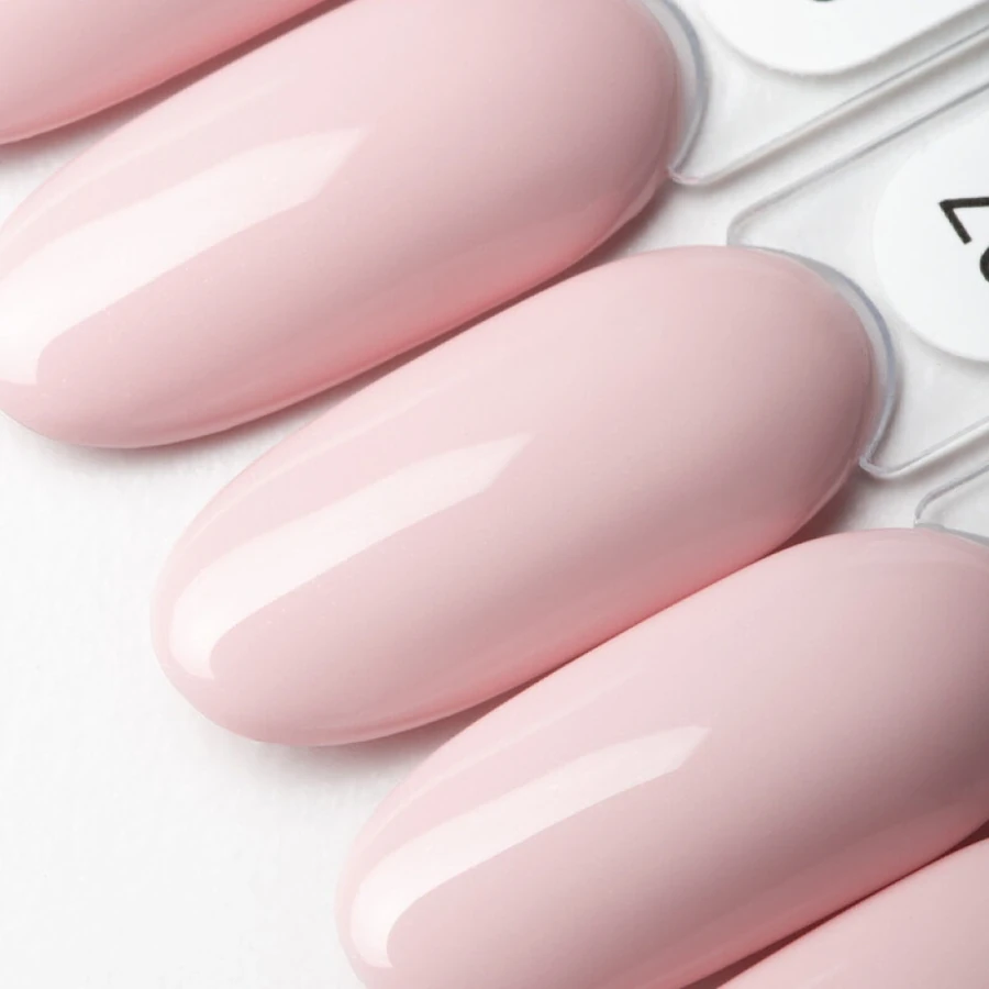 Гель-лак Couture Colour Soft Nude 07 ніжно-рожевий, з перламутром 9 мл