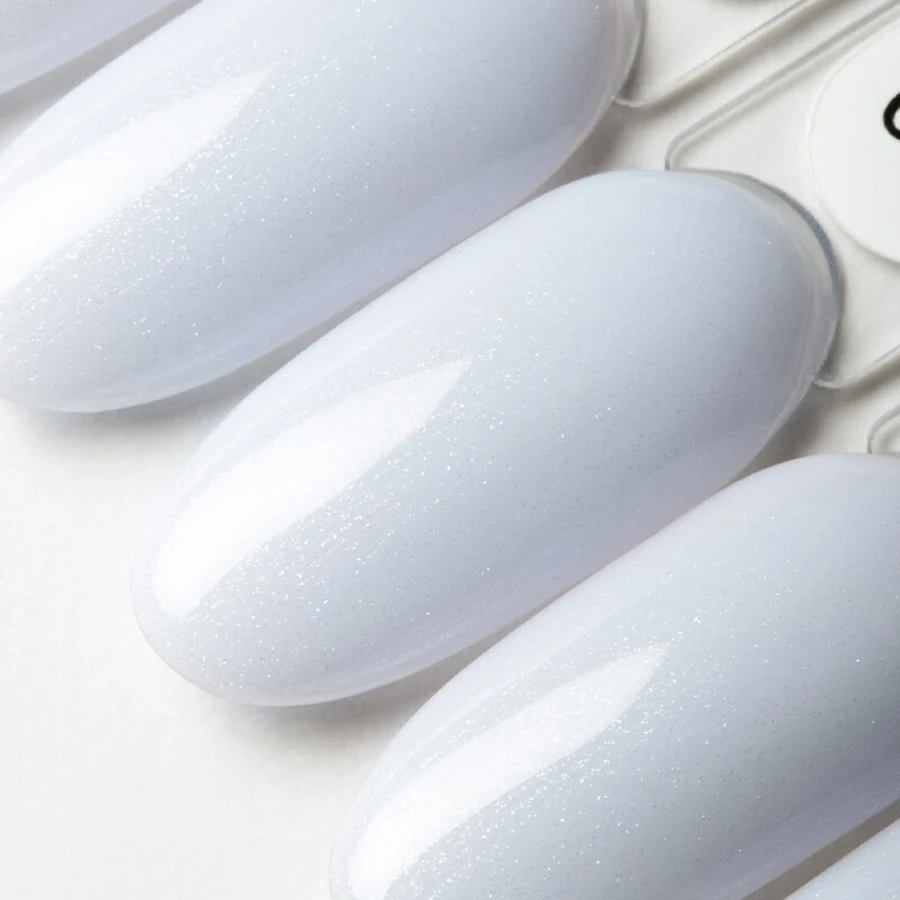 Гель-лак Couture Colour Soft Nude 10 напівпрозорий молочний, з перламутром 9 мл