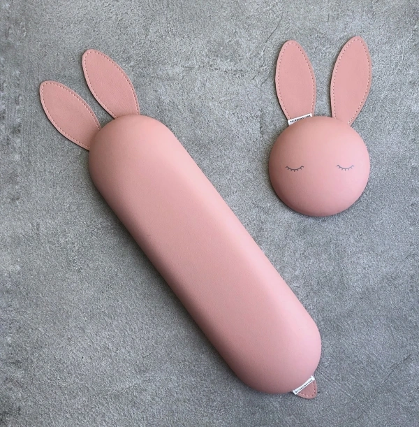 Підлокітник для манікюру Заєць Rainbowstore Armrest Rabbit Light Pink рожевий