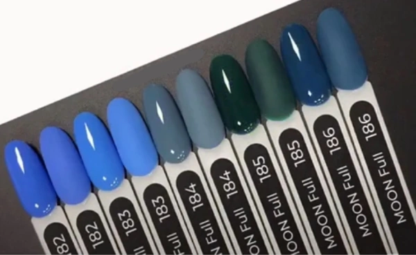 Гель-лак MOON FULL Color Gel Polish №182 блакитний, емаль 8 мл