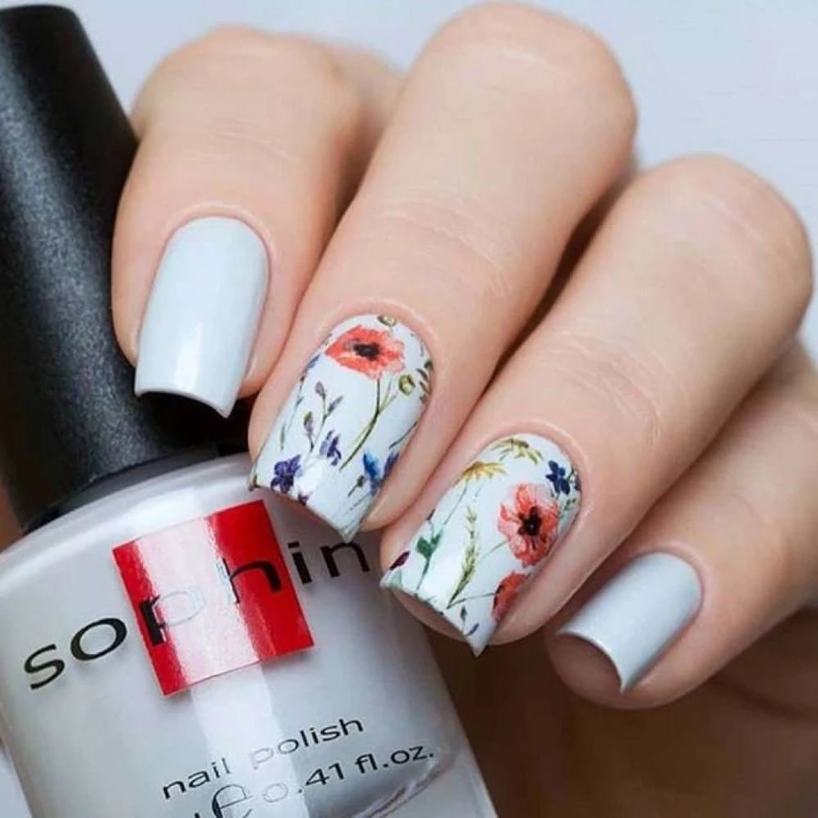Лак Sophin Nail Lacquer №357 блідий сіро-блакитний з нано шиммером 12 мл