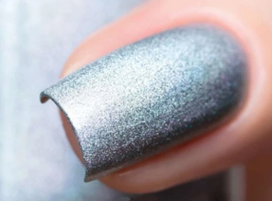 Лак Sophin Nail Lacquer Prisma №206 сріблястий голографік 12 мл