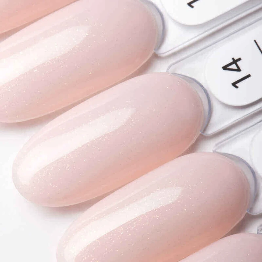 Гель-лак Couture Colour Soft Nude 14 напівпрозорий світлий абрикосово-рожевий, із шимером 9 мл
