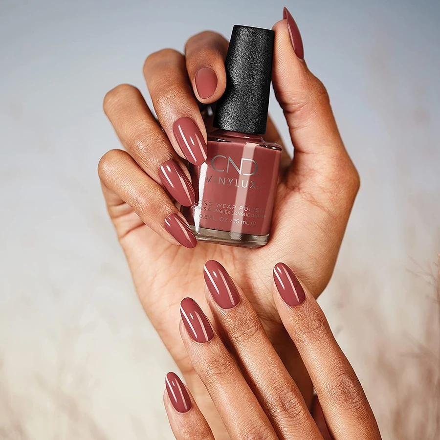 Лак CND VINYLUX 386 Wooded Bliss шоколадний з рожевим відтінком 15 мл