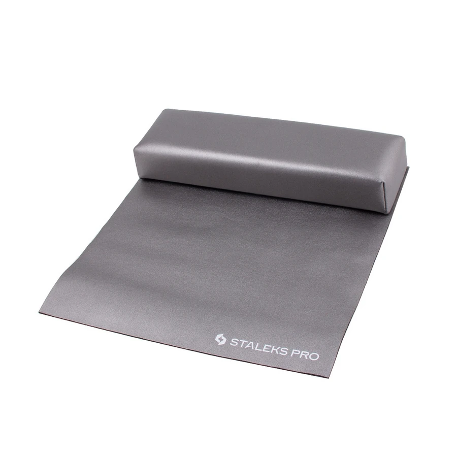 Опис тимчасово відсутній Staleks Pro Armrest Mini with Mat EXPERT 10 TYPE 1 (Silver)