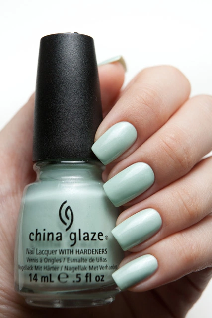 Лак China Glaze Keep Calm, Paint On селедоновий, з дрібним шиммером 14 мл
