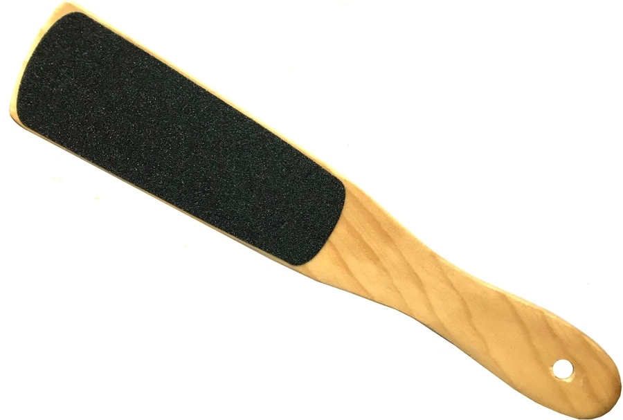 Дерев`яна педикюрна тертка Zauber Pedicure Wooden Grater 04-045 вигнута