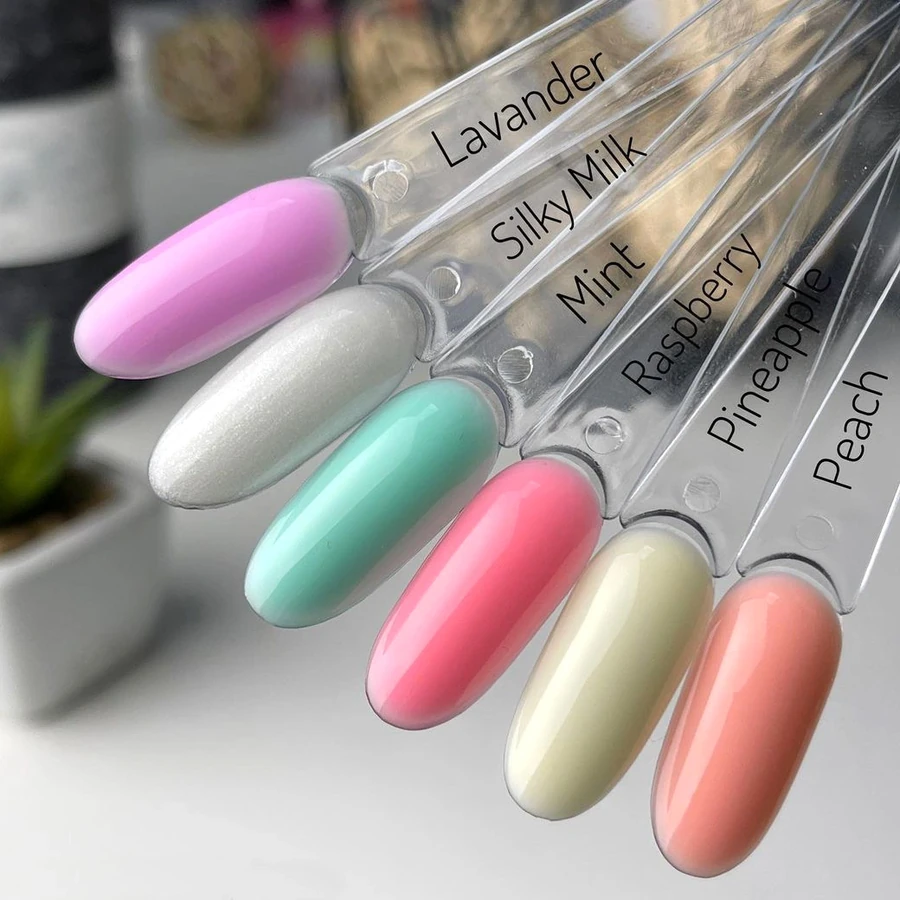 Кольорове базове покриття Molekula Color Base Raspberry малиновий 12 мл