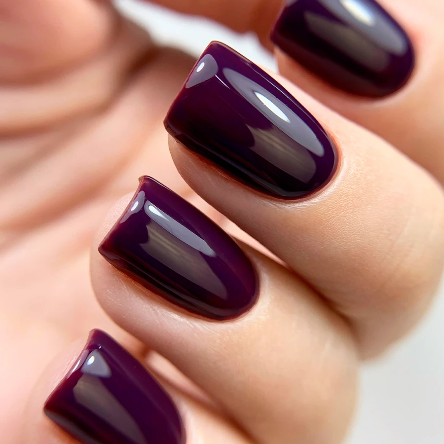 Гель-лак PNB №364 Elegant Aubergine баклажановий, емаль 8 мл