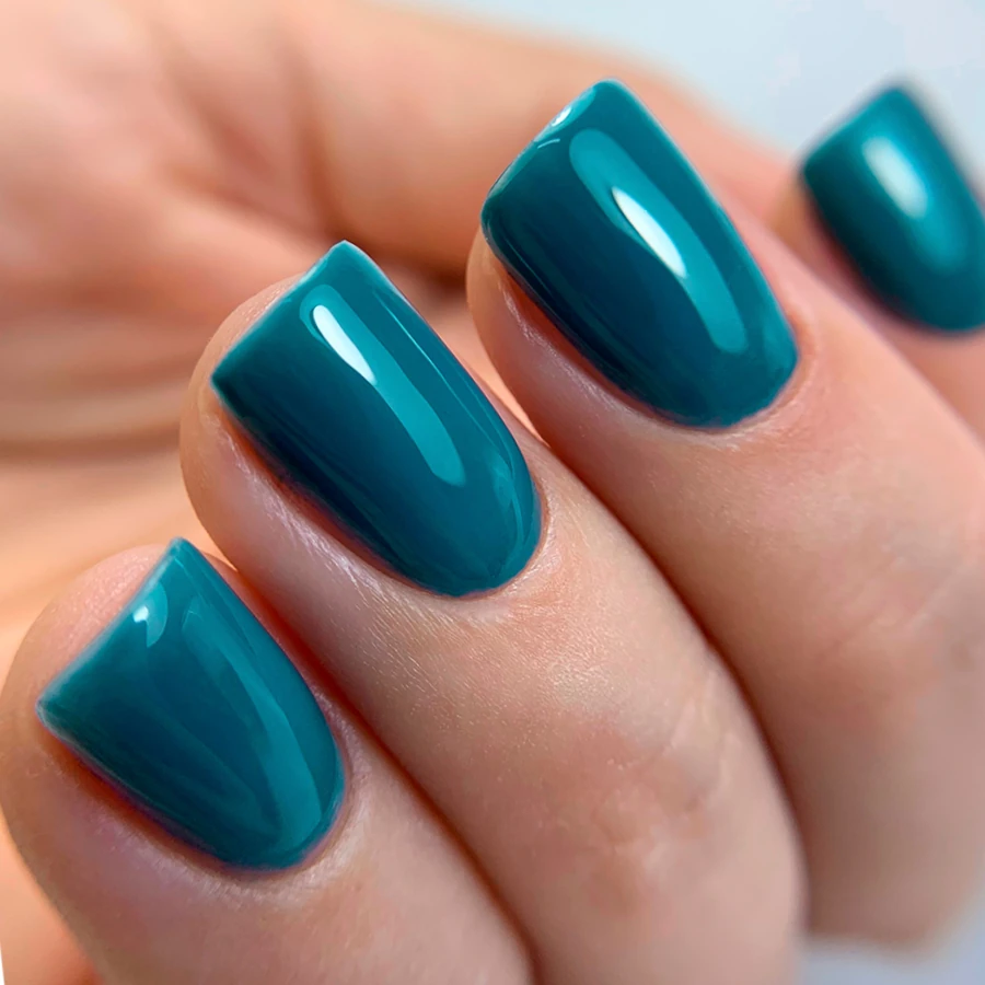 Гель-лак PNB №365 Azure Breeze блакитний бриз, емаль 8 мл