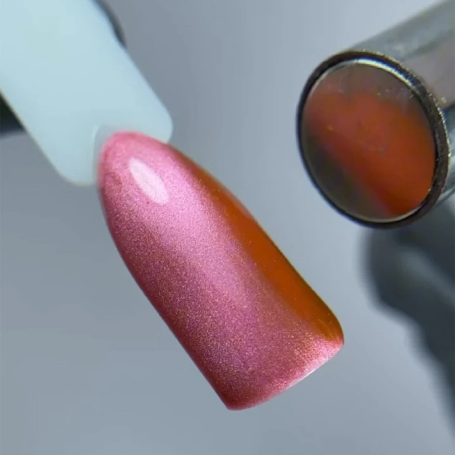 Гель-лак "Кошаче око" Molekula Ceramic Cat’s Eye CC06 рожевий корал, магнітний 6 мл