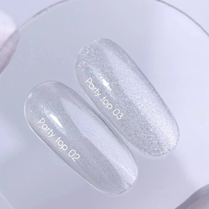 Топ з мерехтливими срібними блискітками Nails Of The Day Party Top №03 без липкого шару та UV-фільтрів 10 мл