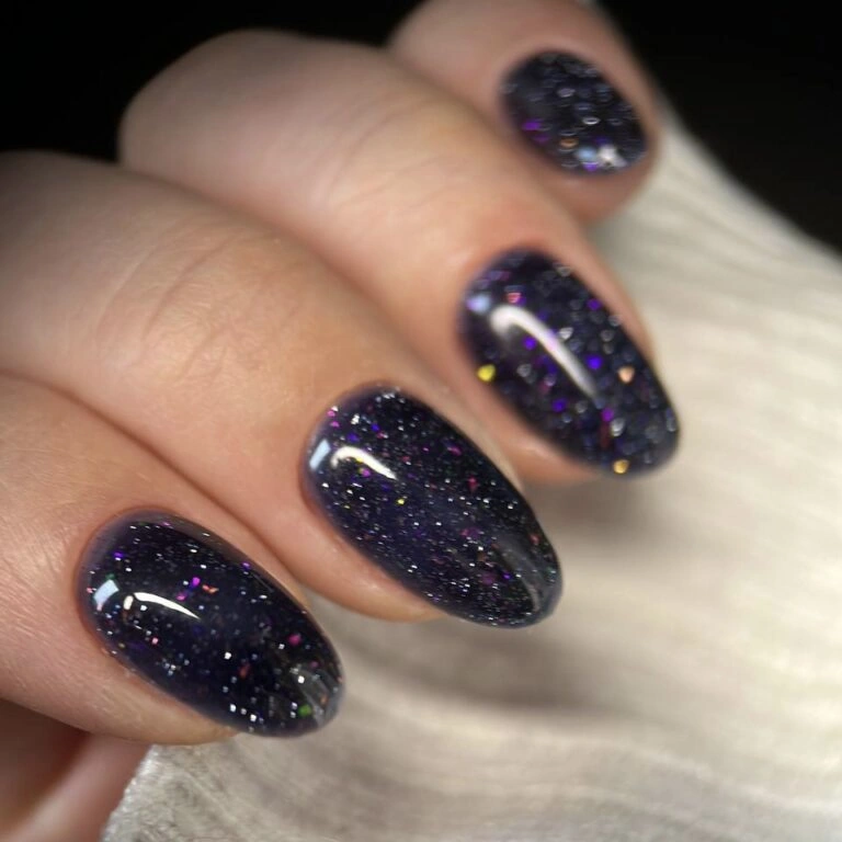 Камуфлююча світловідбиваюча база з шимером Nails Of The Day NAILSOFTHENIGHT Reflective Base №03 фіолетові та рожеві блискітки 10 мл