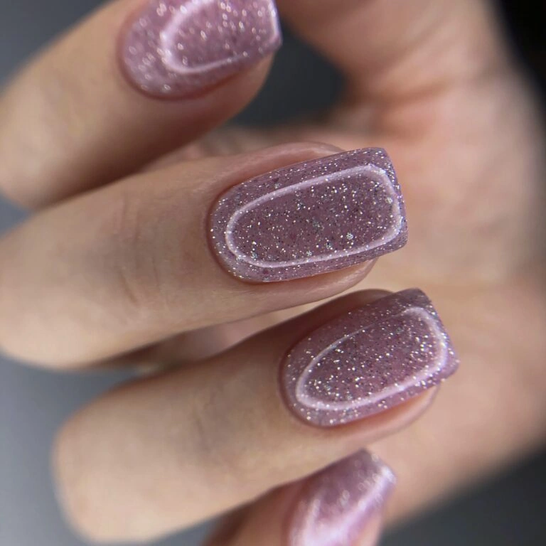 Камуфлююча світловідбиваюча база з шимером Nails Of The Day NAILSOFTHENIGHT Reflective Base №06 ніжно-рожевий 10 мл